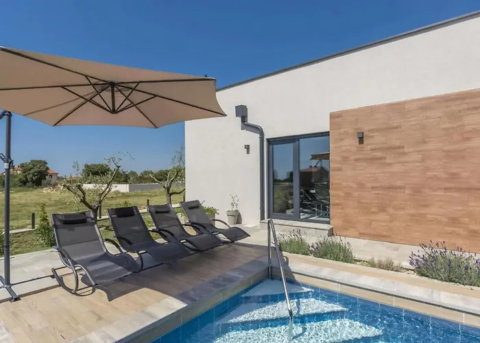 Ljiljana By Interhome Vakantiehuis Galižana